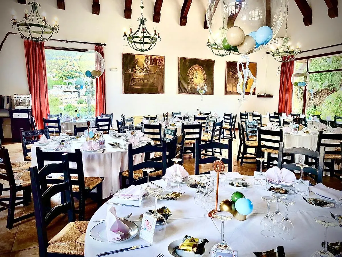 **  Hotel Tugasa Las Truchas البوسكي إسبانيا