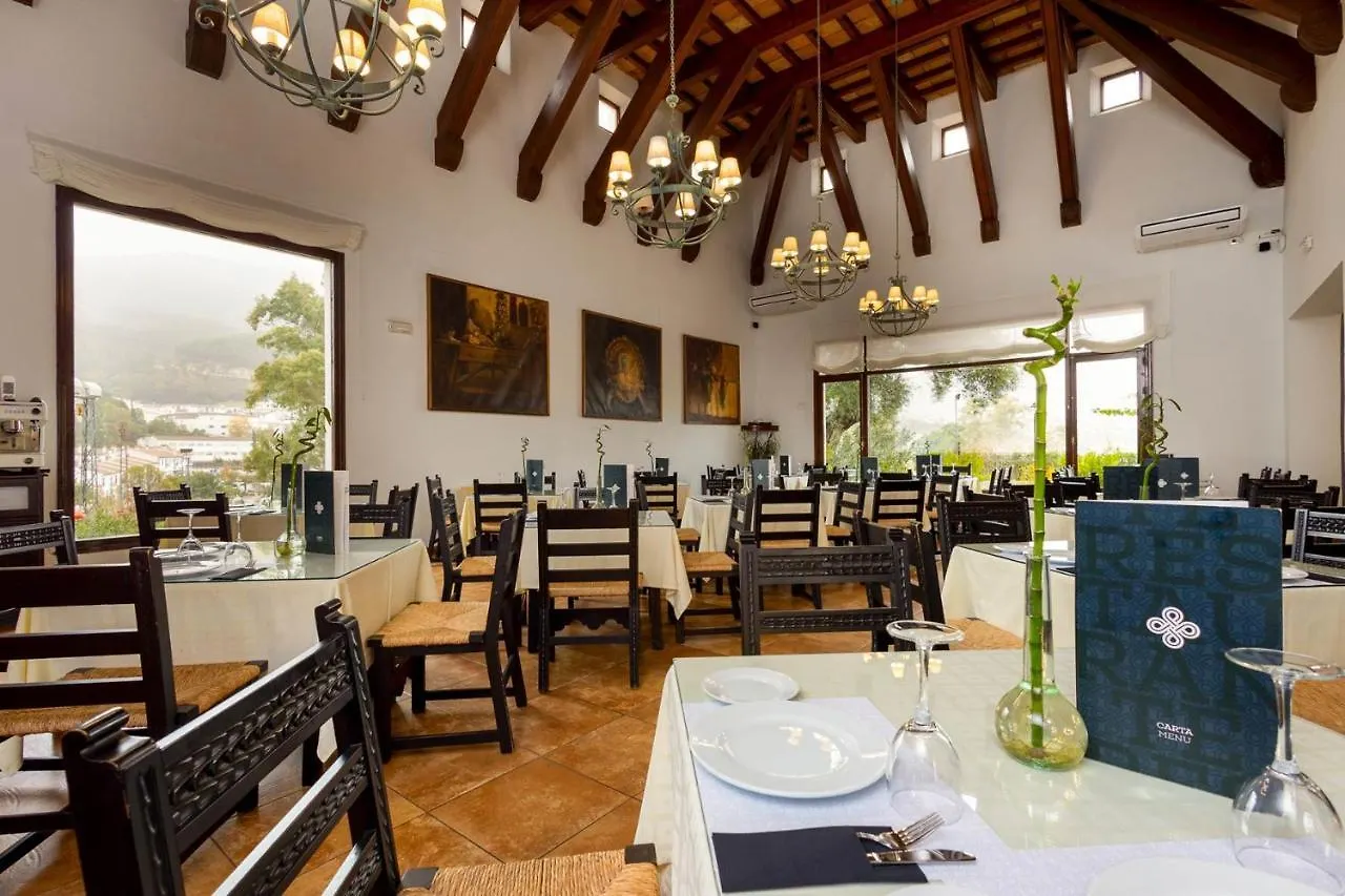 Hotel Tugasa Las Truchas El Bosque