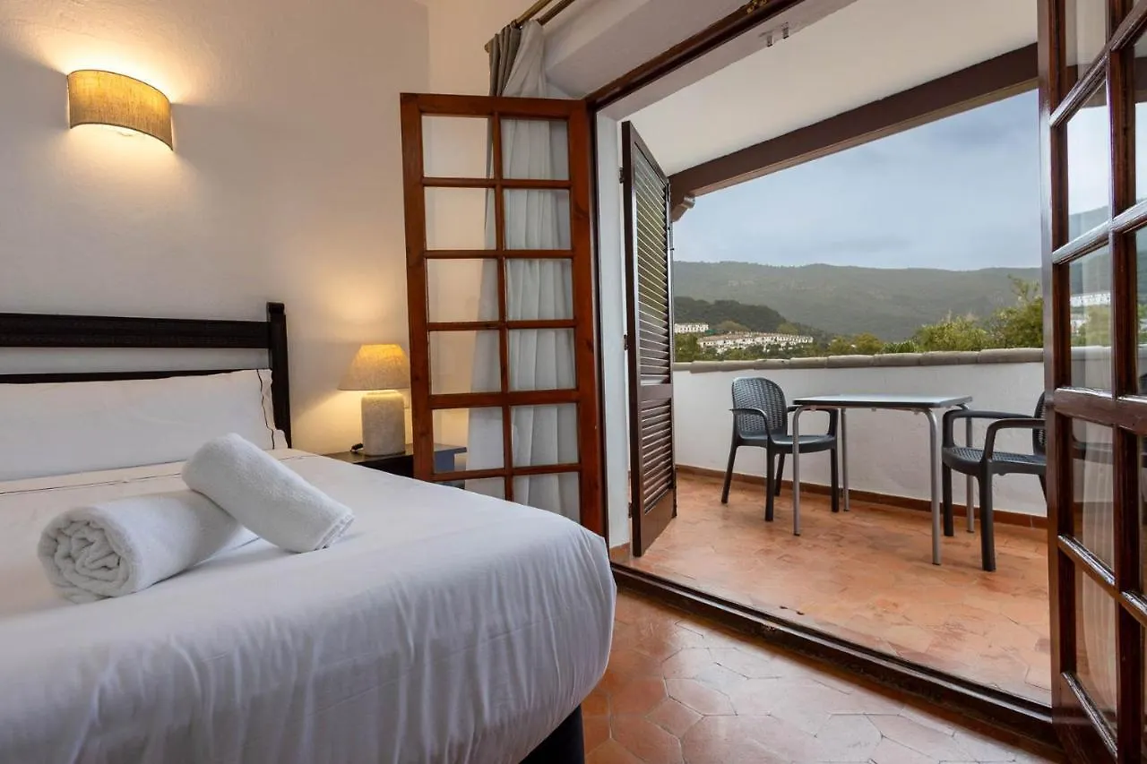 Hotel Tugasa Las Truchas El Bosque