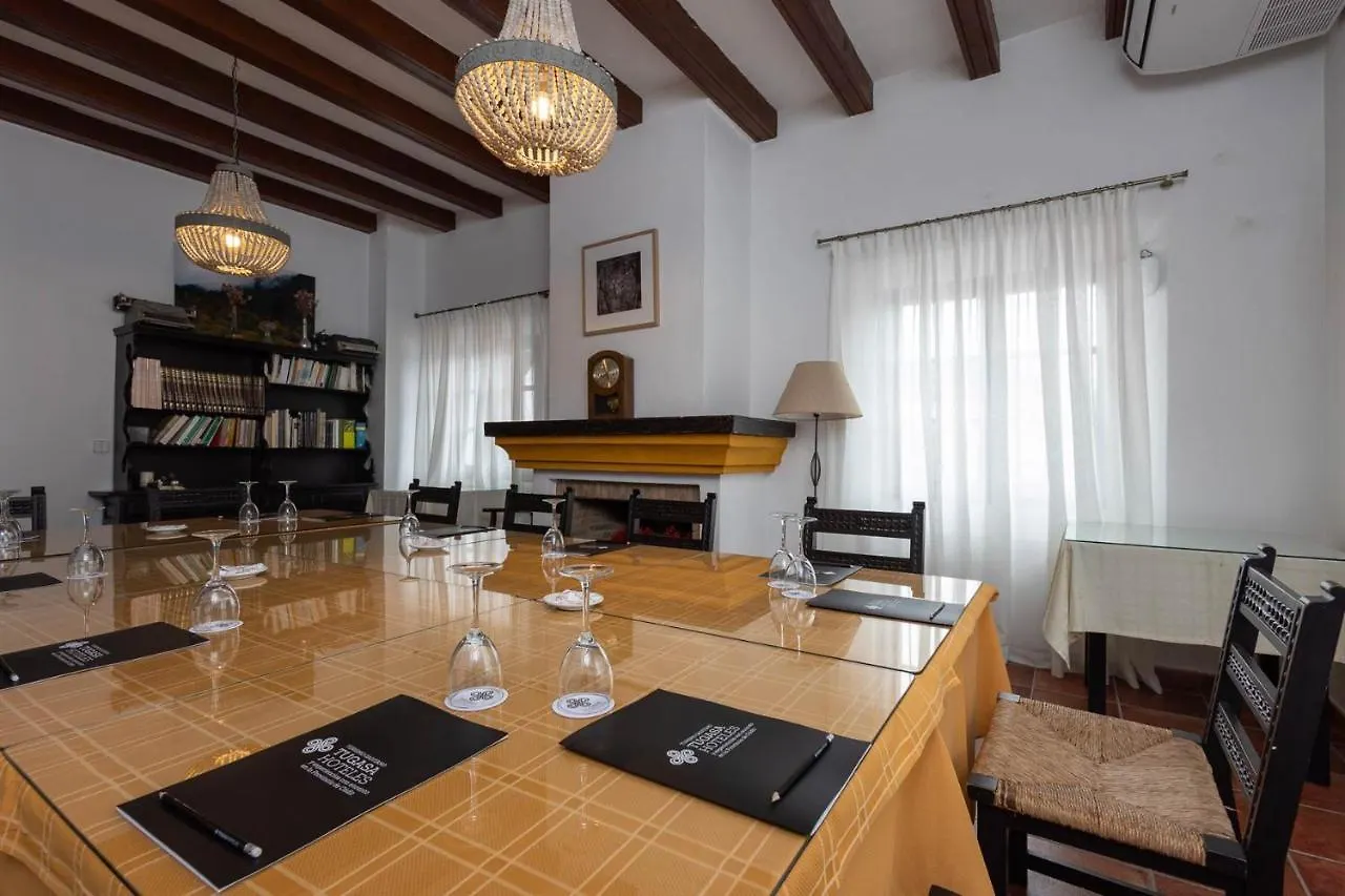Hotel Tugasa Las Truchas El Bosque